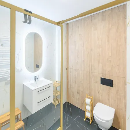 Apartament Z Balkonem Na Letniej Apartman Kłodzko